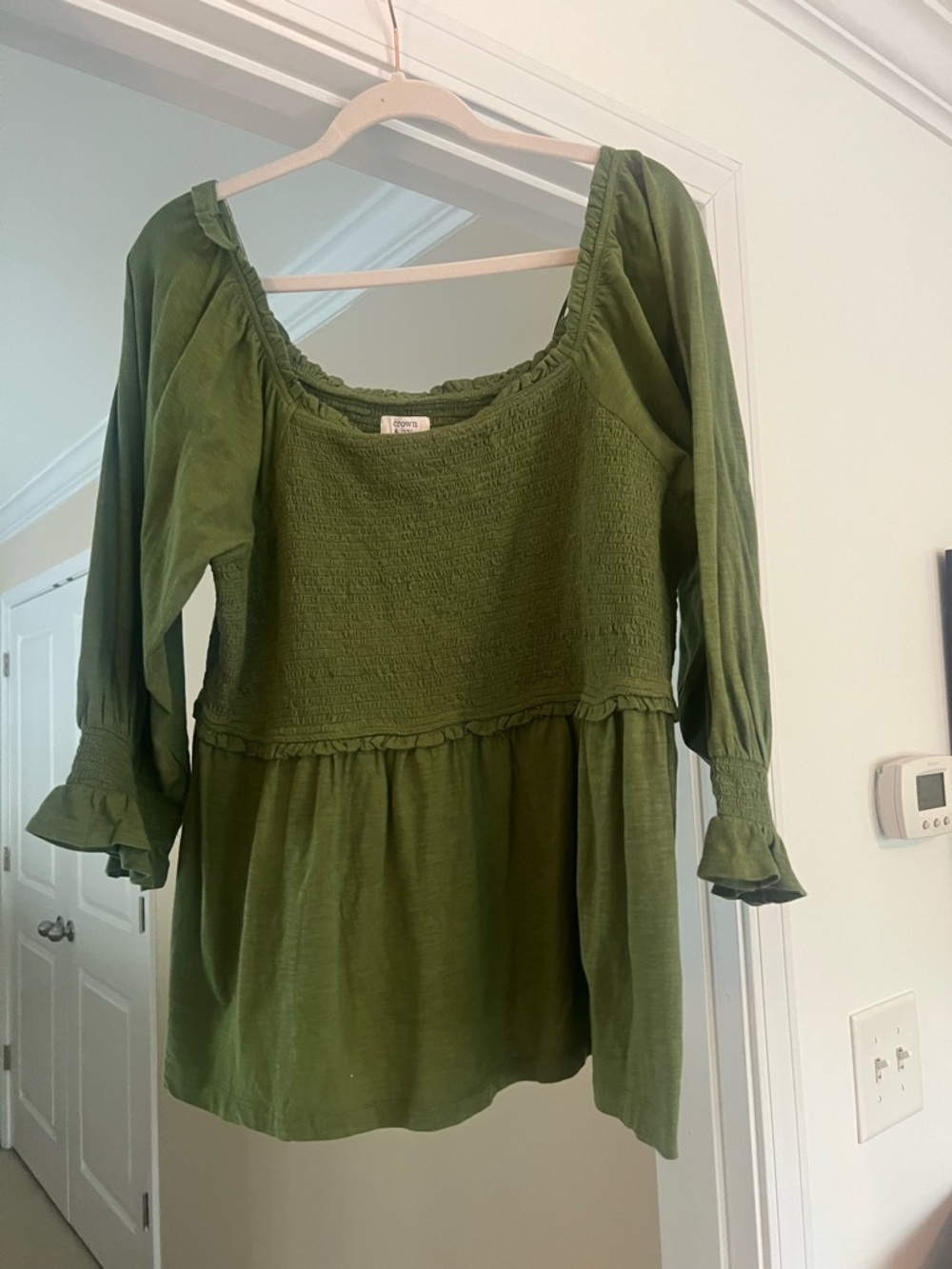 crown & ivy Olive Green Smocked Peasant Tunic